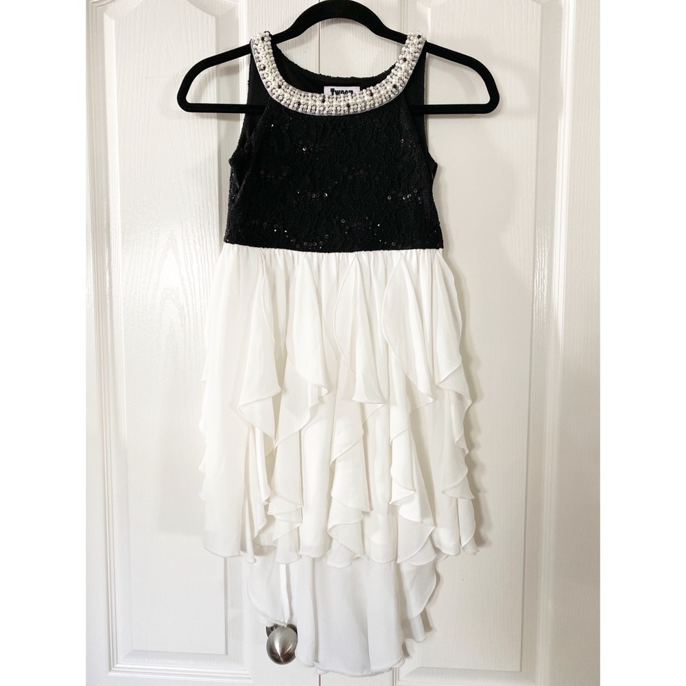 Tween Diva girls dress size 8 black and off white